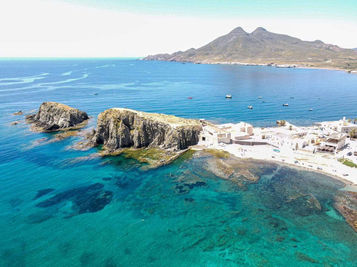 El Velero La Isleta Junto Al Mar Buceo Parking La Isleta del Moro Exterior foto